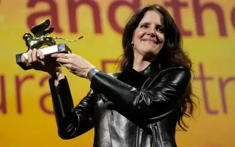 Laura Poitras, ganadora del Le�n de Oro por documental sobre Nan Goldin