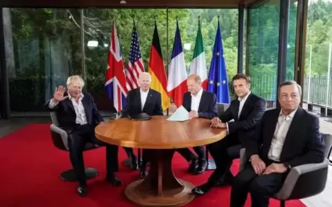 El G7 se reunir� para fijar un precio tope a las exportaciones de petr�leo de Rusia