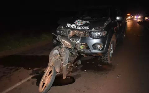 Choque entre patrullera y motocicleta deja dos fallecidos