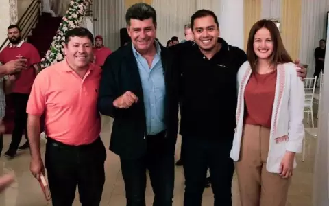 Pacto entre Alegre y Prieto �es una moneda de cambio para dividir votos�, aseguran