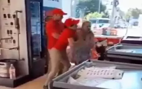Registran ola de hurtos en cadena de supermercados que opera 24 horas