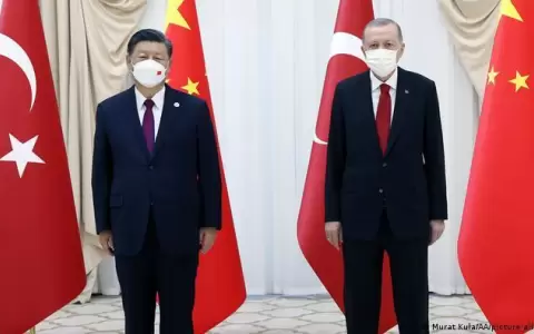 Presidente chino Xi Jinping pide a Erdogan "consolidar la confianza pol�tica"