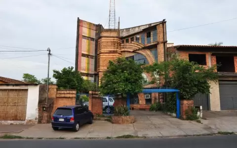 Radio Libre celebra 25 a�os haciendo honor a su nombre, perseguir la libertad