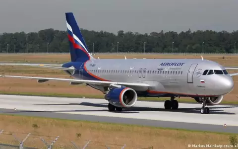 Estampida para comprar boletos de avi�n y dejar Rusia tras anuncio de movilizaci�n de Putin