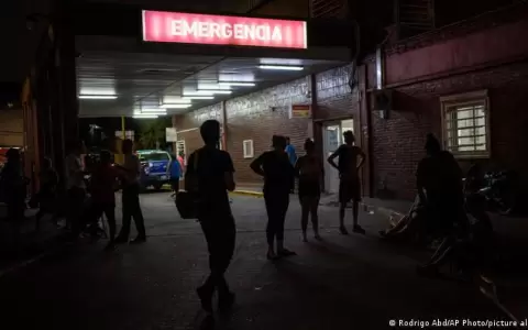 Argentina reporta dos muertes por neumon�a bilateral y a�sla sanatorio