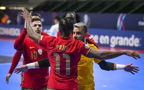Paraguay domin�, pero perdon� y cay� ante el bicampe�n europeo