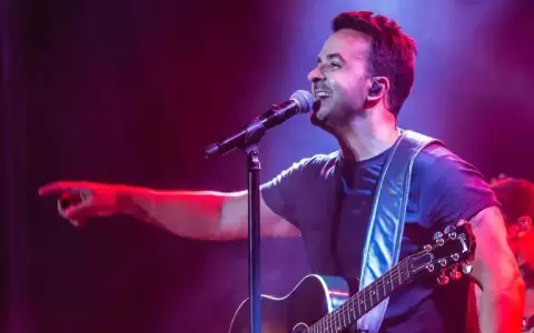 Luis Fonsi pospuso �hasta nuevo aviso� su concierto en Venezuela tras amenazas de Diosdado Cabello