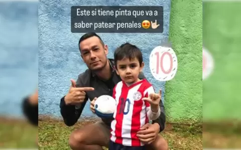Medina: �Este s� tiene pinta de que va a saber patear penales�
