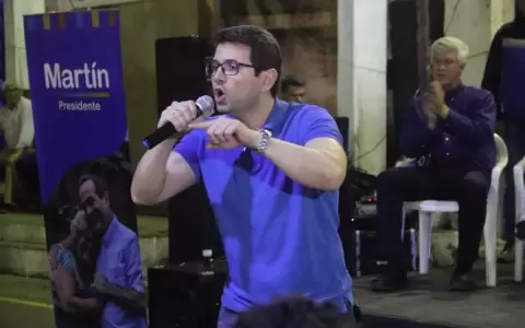 Instan a participar en interna azul