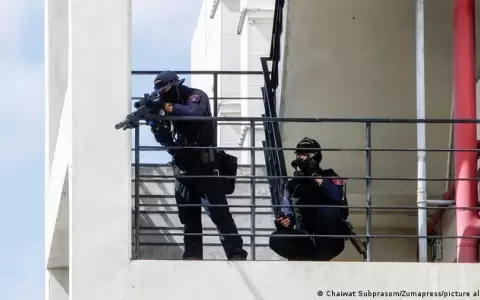 M�s de treinta muertos en un tiroteo en una guarder�a de Tailandia