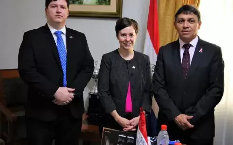 EE. UU. muestra inter�s en seguir proceso de selecci�n para fiscal general