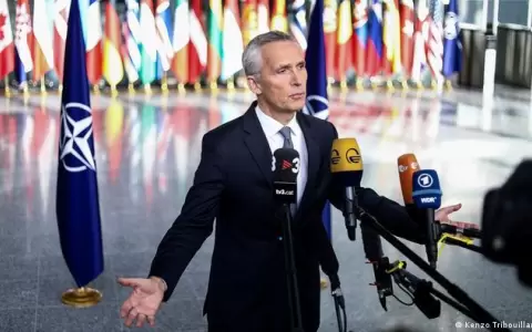 Stoltenberg pide a aliados de la OTAN reforzar defensa antia�rea de Ucrania