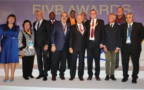 Dirigente paraguayo presente en Congreso Internacional de V�ley