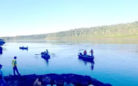 Ni�o de 8 a�os desaparece en aguas del r�o Paran�