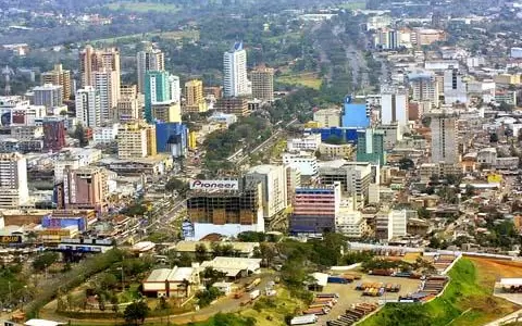 Hijo de Stroessner reclama como herencia la zona m�s comercial de Ciudad del Este