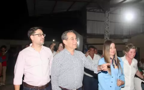 Liberales toman distancia