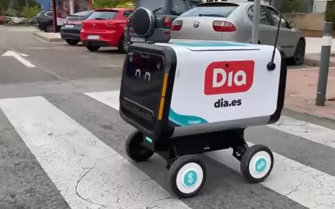 Los primeros robots de reparto a domicilio se estrenan en Espa�a