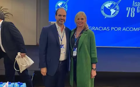 Diana Dom�nguez fue nombrada directora de la Sociedad Interamericana de Prensa
