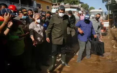 Nicol�s Maduro dijo que aceptar� ayuda internacional para las v�ctimas del deslave