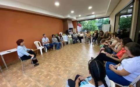 Instan a mujeres a participar en pol�tica