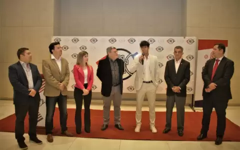 Club Internacional de Tenis homenaje� a Daniel Vallejo