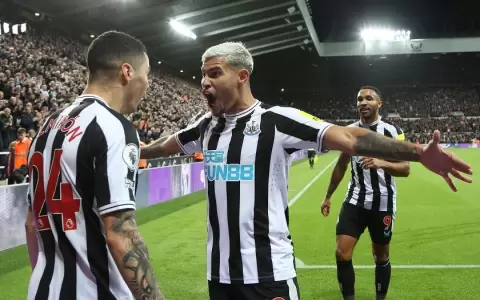 Otro golazo de Miguel Almir�n en la Premier League