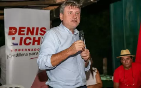 Denis Lichi renunci� a la presidencia de Petropar