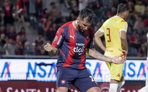 Cerro Porte�o supera otro duro escollo y sigue al acecho