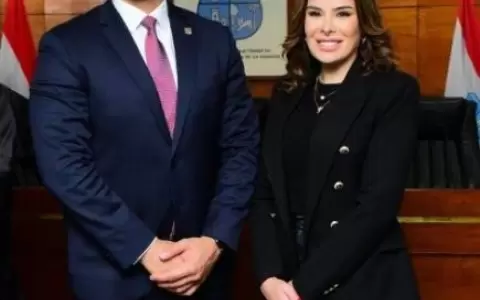 Junta de Asunci�n: opositores reeligen a Bernal y lo celebran con polca colorada