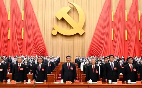 Xi afirma que no va a �renunciar al uso de la fuerza armada� para lograr la reunificaci�n con Taiw�n