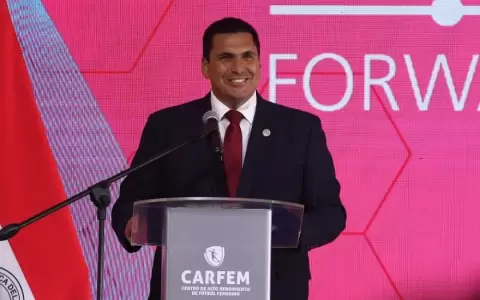 Cuando Robert Harrison tir� d�lares al aire