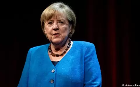 Angela Merkel recibe importante galard�n por su ayuda a los refugiados