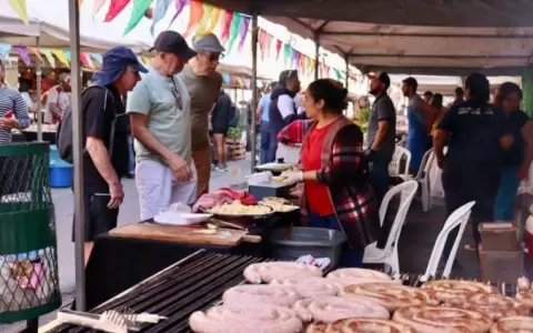 Odesur 2022: rubros de confecciones y gastron�micos, entre los m�s beneficiados