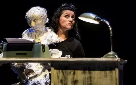 �ltimas funciones de "Confusi�n elemental" en Sala La Correa