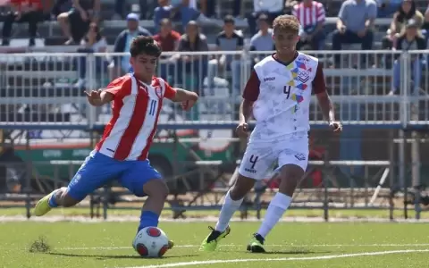 La Albirrojita se mete en semis pese a ca�da ante Venezuela