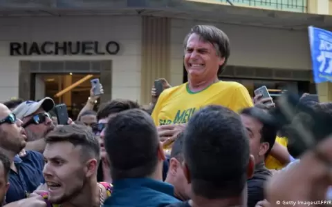Bolsonaro acorta distancia de Lula en las encuestas en la recta final