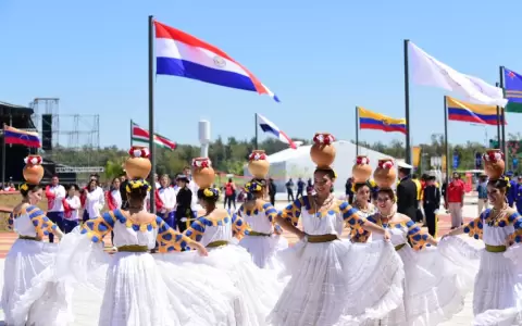 Odesur ASU2022, con las banderas arriba, inici� el �Sue�o de Todos�