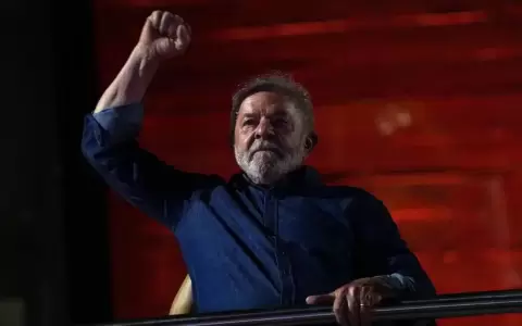 Primera reacci�n del mercado: acciones de Brasil caen 5 % antes de la apertura de Wall Street