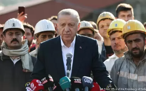 Turqu�a da por concluidas las tareas de rescate en la mina tras encontrar el �ltimo cad�ver