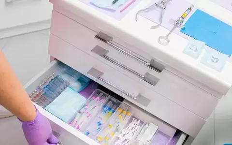 El comercio ilegal de insumos afecta al sector odontol�gico