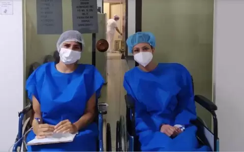Acto de amor: don� un ri��n a su hermana y juntas agradecen a la vida