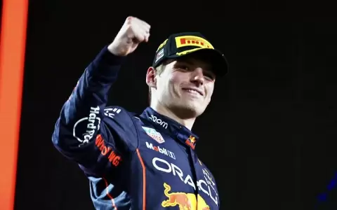 El campe�n Max Verstappen se queda con el �ltimo Gran Premio