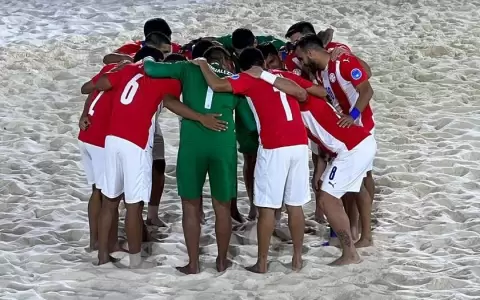 Los Pynandi son vicecampeones de la Neom Beach Soccer Cup 2022