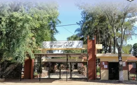 Alumno result� herido tras explosi�n de petardo en plena aula