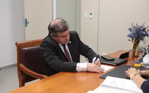 Concurso para fiscal general cerr� con 50 postulantes