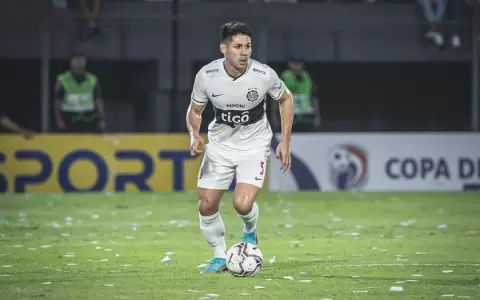 Se confirm� lo peor: Sa�l Salcedo sufri� rotura de ligamento cruzado