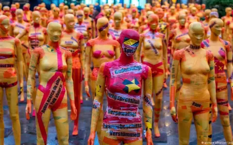 Alemania observa "miedo creciente" en mujeres y migrantes a sufrir violencia