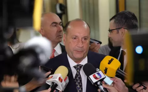 Salom�n dice que un operativo tan grande como el censo es dif�cil de llevar