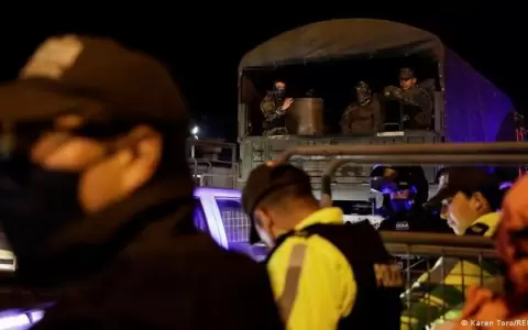 Nuevo atentado en Ecuador contra estaci�n de Polic�a