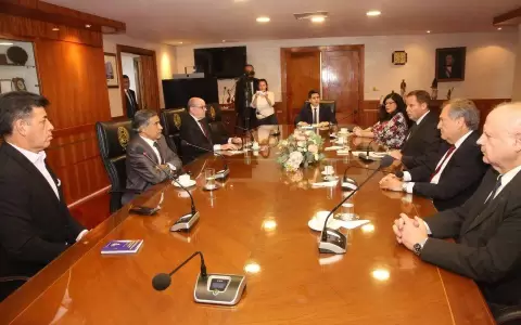 CSJ: ministros sueltan la mano a Fretes en in�dito pedido de renuncia